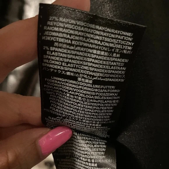 3/$20 GUESS women’s Blazer - Picture 6 of 7